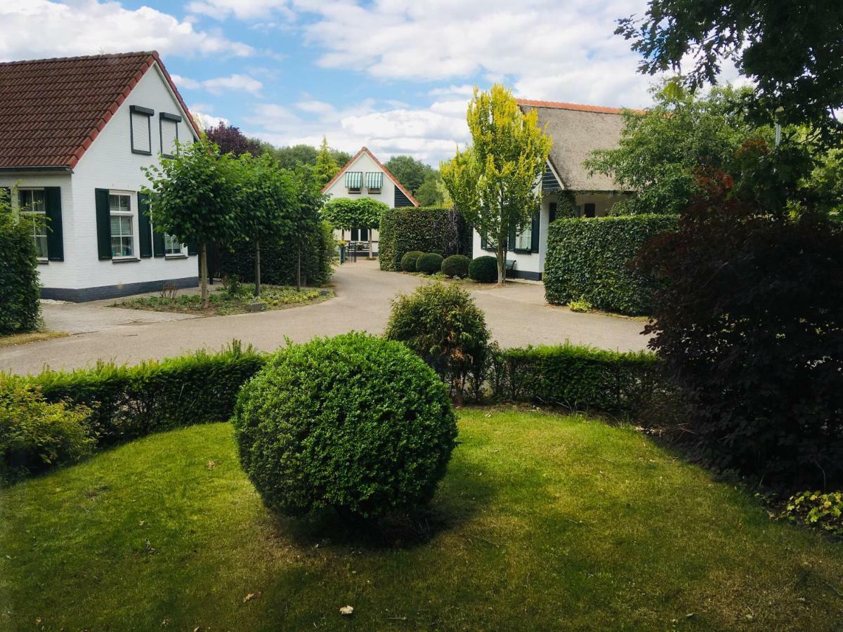 Vakantiehuis Villa 63 Heel Экстерьер фото